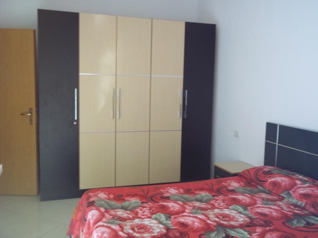 Faik Shehu Apartments Durrës Exterior foto